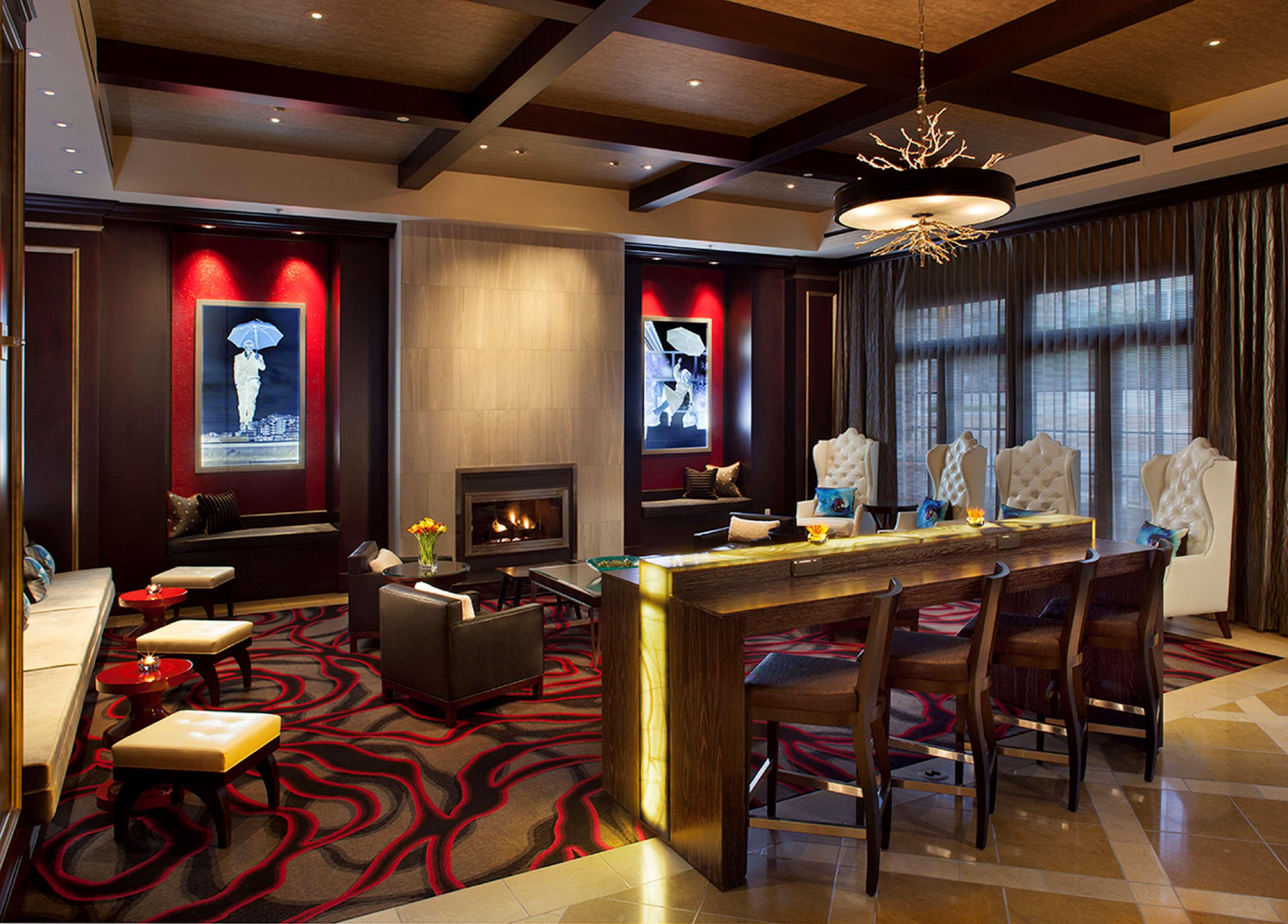 Juniper Hotel Cupertino, Curio Collection By Hilton Bagian luar foto