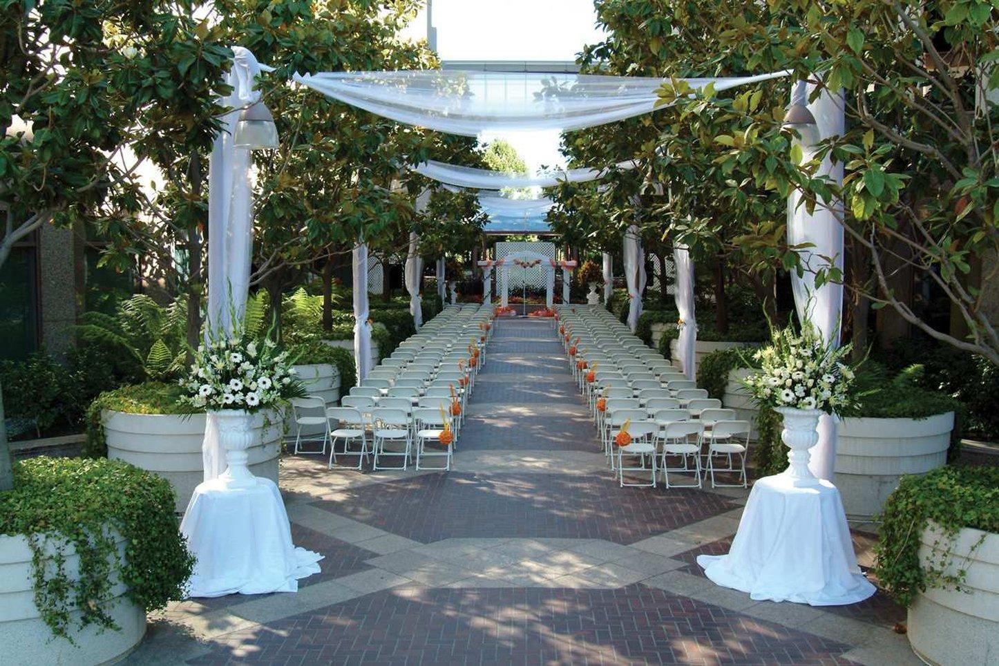 Juniper Hotel Cupertino, Curio Collection By Hilton Bagian luar foto