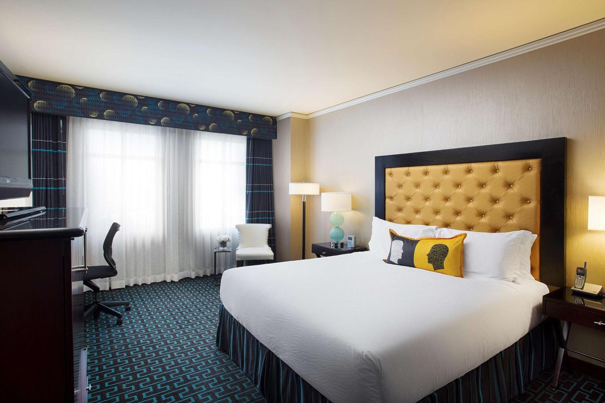 Juniper Hotel Cupertino, Curio Collection By Hilton Bagian luar foto