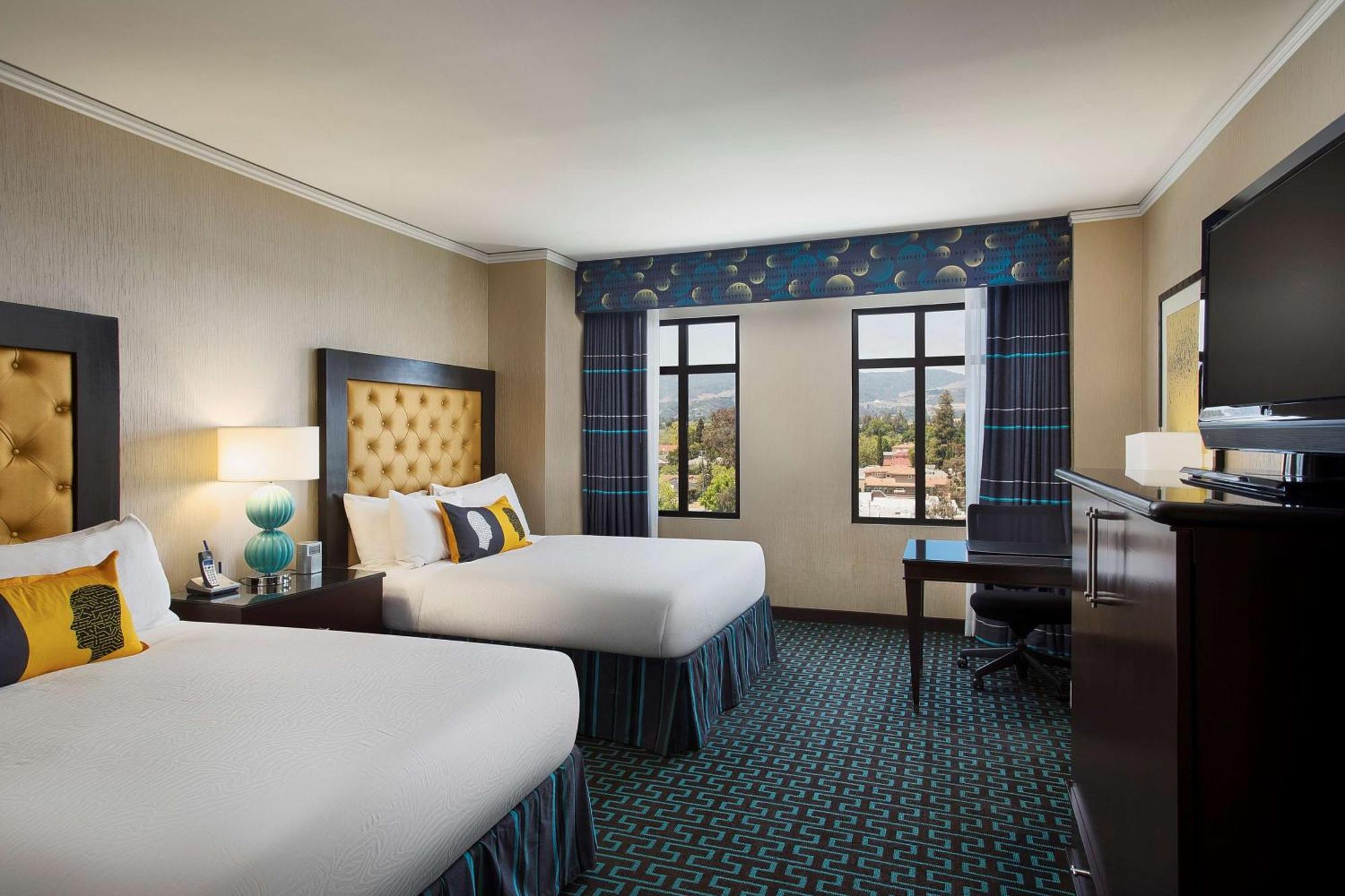 Juniper Hotel Cupertino, Curio Collection By Hilton Bagian luar foto