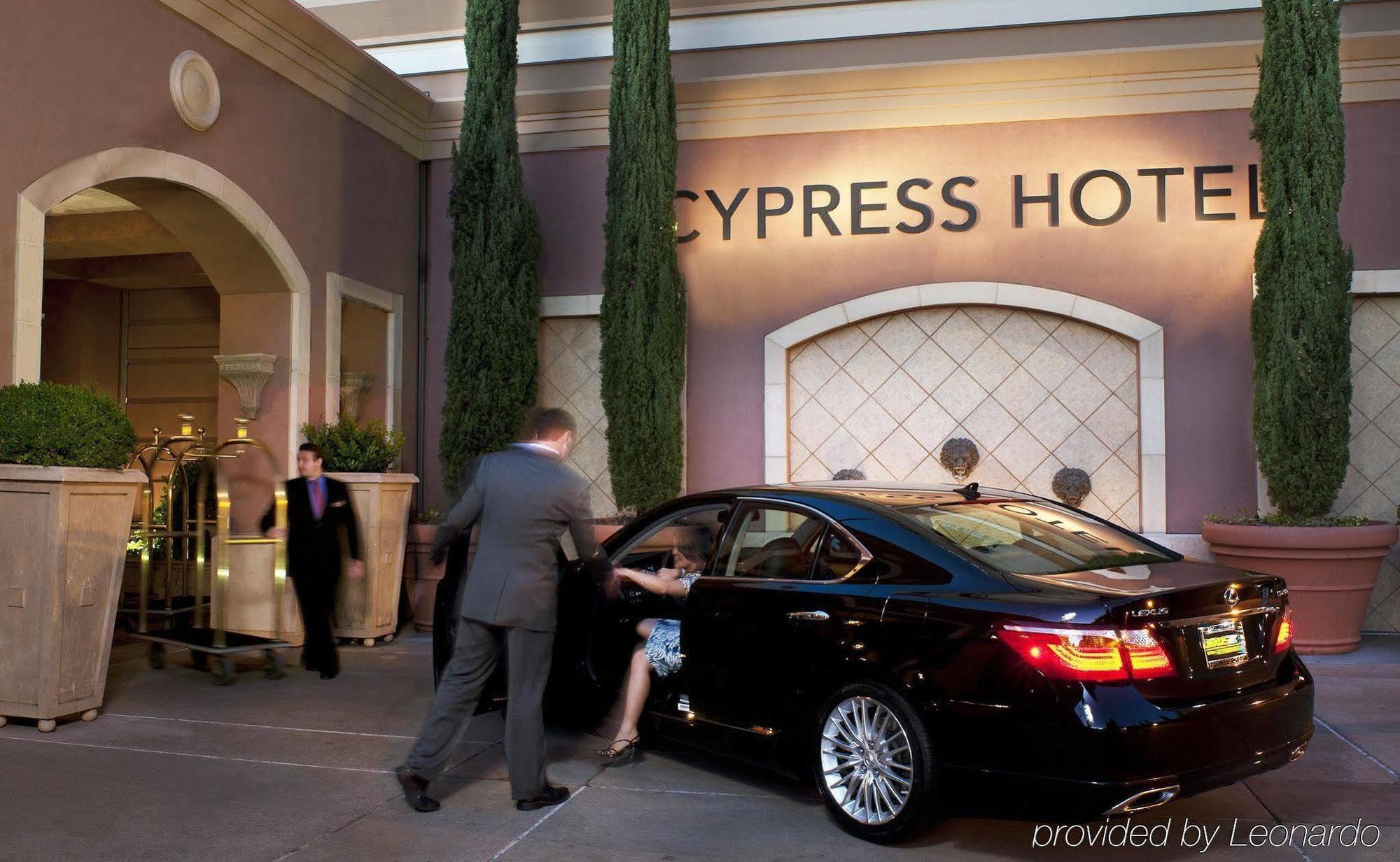 Juniper Hotel Cupertino, Curio Collection By Hilton Bagian luar foto