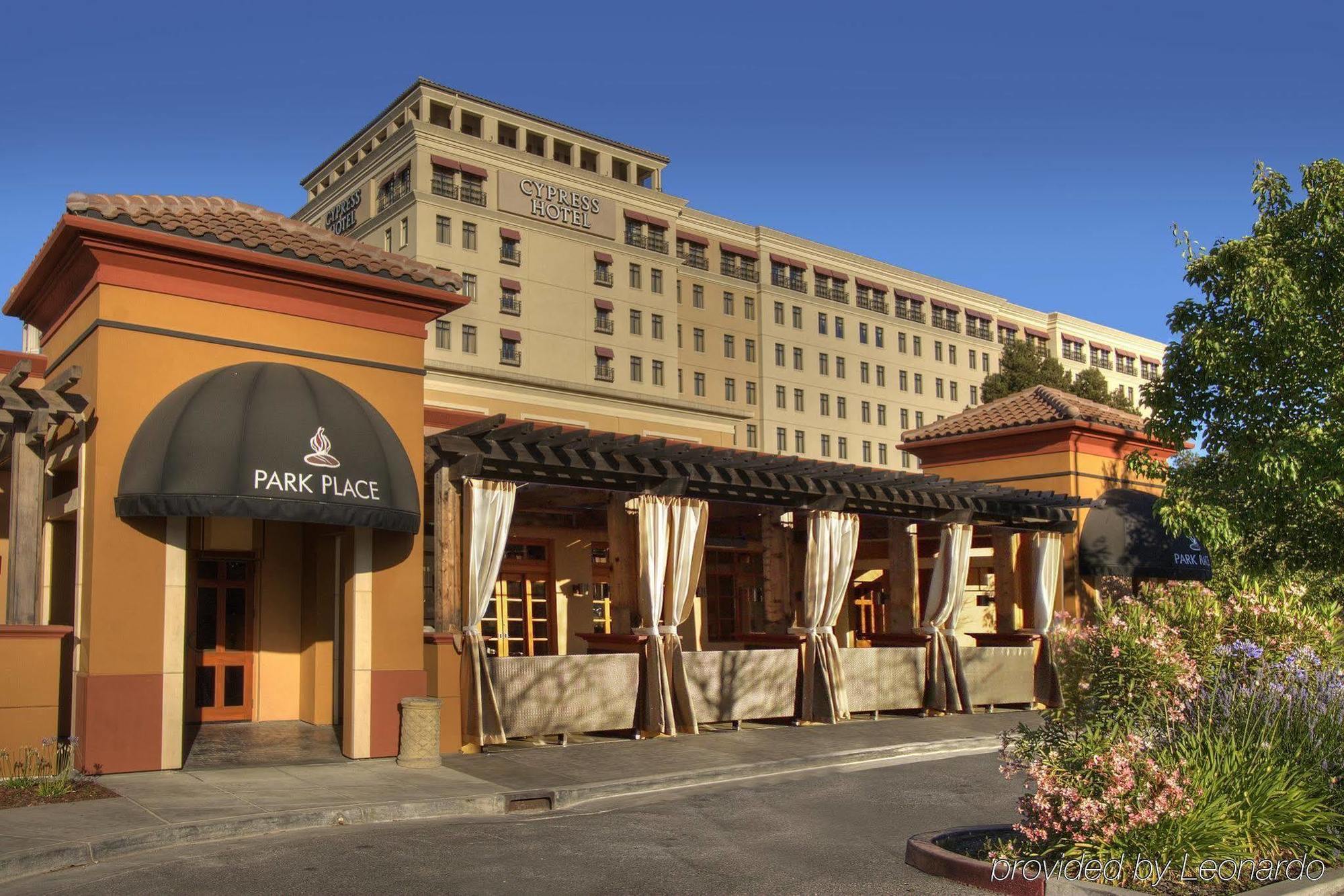 Juniper Hotel Cupertino, Curio Collection By Hilton Bagian luar foto